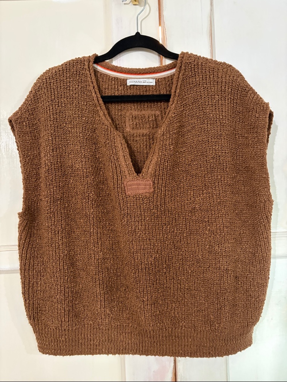 Zenana Outfitters brown knit sleeveless vest with orange trim
